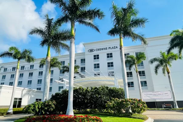 Crowne Plaza Ft. Myers Gulf Coast